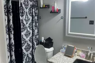 12615 Brookglade Cir, Houston, TX 77099 - Photo 8