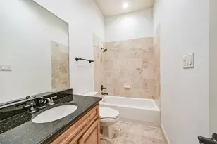 1833 Oakdale St, Houston, TX 77004 - Photo 8