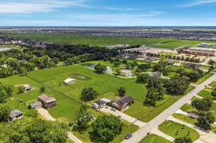1011 Tori, Richmond, TX 77469 - Photo 4
