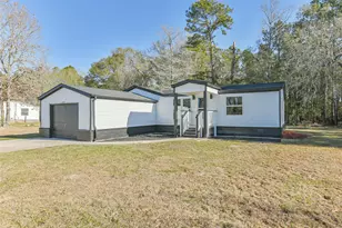 16327 Lone Star Ranch Dr, Conroe, TX 77302 - Photo 2