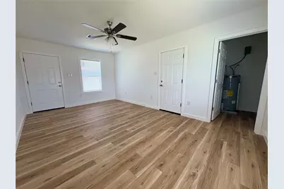 1717 W 4th Street, Freeport, TX 77541 - Photo 2