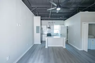 2612 Castle Street #H, Waller, TX 77484 - Photo 2