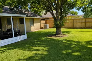 3005 Somerset, Texas City, TX 77590 - Photo 4