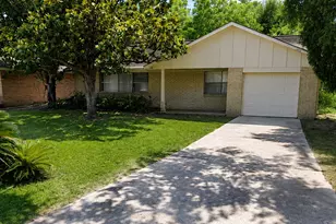 3005 Somerset, Texas City, TX 77590 - Photo 1