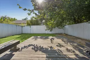 2105 Lawrence St, Houston, TX 77008 - Photo 14