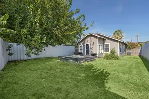 2105 Lawrence St, Houston, TX 77008 - Photo 4