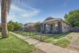 2105 Lawrence St, Houston, TX 77008 - Photo 6