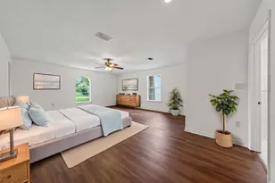 418 Texas St, Tomball, TX 77375 - Photo 10