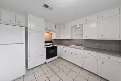 418 Texas Street, Tomball, TX 77375 - Photo 30