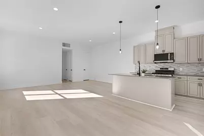 7905 Cora Street #B, Houston, TX 77088 - Photo 4