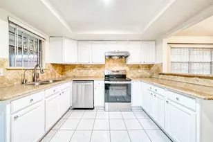 7811 Westbank Ave, Houston, TX 77064 - Photo 14