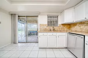 7811 Westbank Ave, Houston, TX 77064 - Photo 16