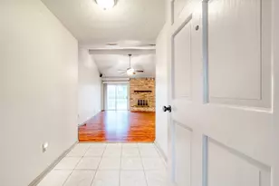 7811 Westbank Ave, Houston, TX 77064 - Photo 4