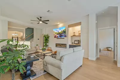 2408 Hollowbrook Lane, Conroe, TX 77384 - Photo 8