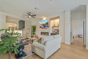 2408 Hollowbrook Ln, Conroe, TX 77384 - Photo 8