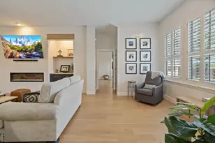 2408 Hollowbrook Ln, Conroe, TX 77384 - Photo 10