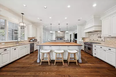 7 Leisure Lane, Houston, TX 77024 - Photo 8