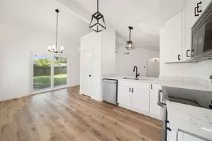 3930 Millrock Cir, Sugar Land, TX 77479 - Photo 24
