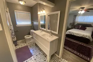 5566 Beechnut St, Houston, TX 77096 - Photo 8