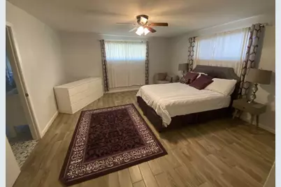 5566 Beechnut Street, Houston, TX 77096 - Photo 8