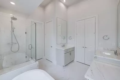 8710 Park Kolbe Lane, Houston, TX 77080 - Photo 12