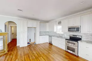 13130 Gulf Beach Dr, Freeport, TX 77541 - Photo 12