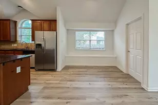 73 E Montfair Blvd, The Woodlands, TX 77382 - Photo 12