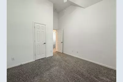 73 E Montfair Boulevard, The Woodlands, TX 77382 - Photo 6