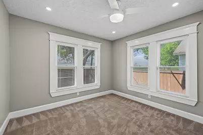 1721 Airline Drive, Houston, TX 77009 - Photo 22