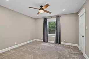 1721 Airline Dr, Houston, TX 77009 - Photo 16