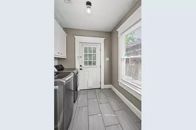 1721 Airline Drive, Houston, TX 77009 - Photo 28