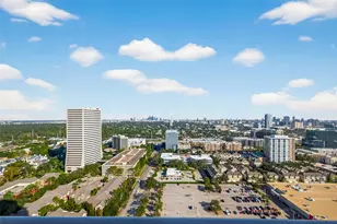 4521 San Felipe St, Houston, TX 77027 - Photo 2