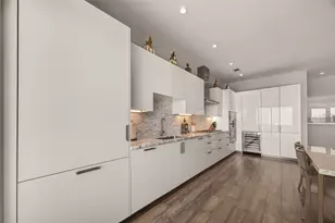 4521 San Felipe St, Houston, TX 77027 - Photo 10