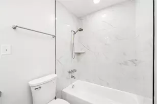 24118 Spring Mill Ln, Spring, TX 77373 - Photo 22