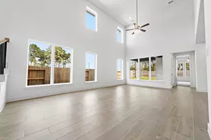15811 Swan Lake Ln, Conroe, TX 77302 - Photo 4