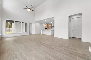 15811 Swan Lake Ln, Conroe, TX 77302 - Photo 6