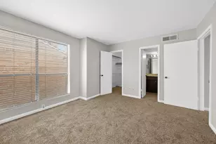 2100 Wilcrest Dr, Houston, TX 77042 - Photo 12