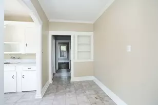 1321 Beverly St, Houston, TX 77008 - Photo 10