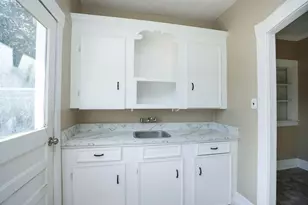 1321 Beverly St, Houston, TX 77008 - Photo 14