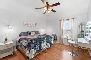 9906 Jewel Ln, Rosharon, TX 77583 - Photo 14