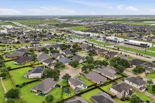 9906 Jewel Ln, Rosharon, TX 77583 - Photo 28