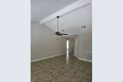 4920 Deerwood Circle, Baytown, TX 77521 - Photo 2
