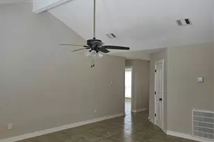 4920 Deerwood Cir, Baytown, TX 77521 - Photo 2