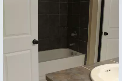 4920 Deerwood Circle, Baytown, TX 77521 - Photo 6