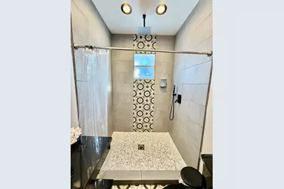 2312 37th Street, Galveston, TX 77550 - Photo 22