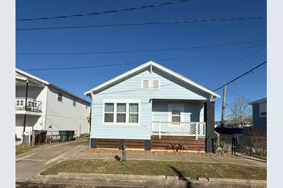 2312 37th Street, Galveston, TX 77550 - Photo 2