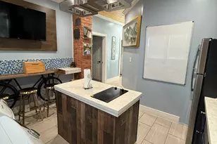 2312 37th St, Galveston, TX 77550 - Photo 12