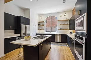 3300 Taft St, Houston, TX 77006 - Photo 8