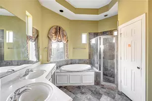 4015 England Ct E, Houston, TX 77021 - Photo 6