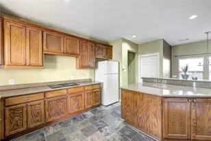 4015 England Ct E, Houston, TX 77021 - Photo 4